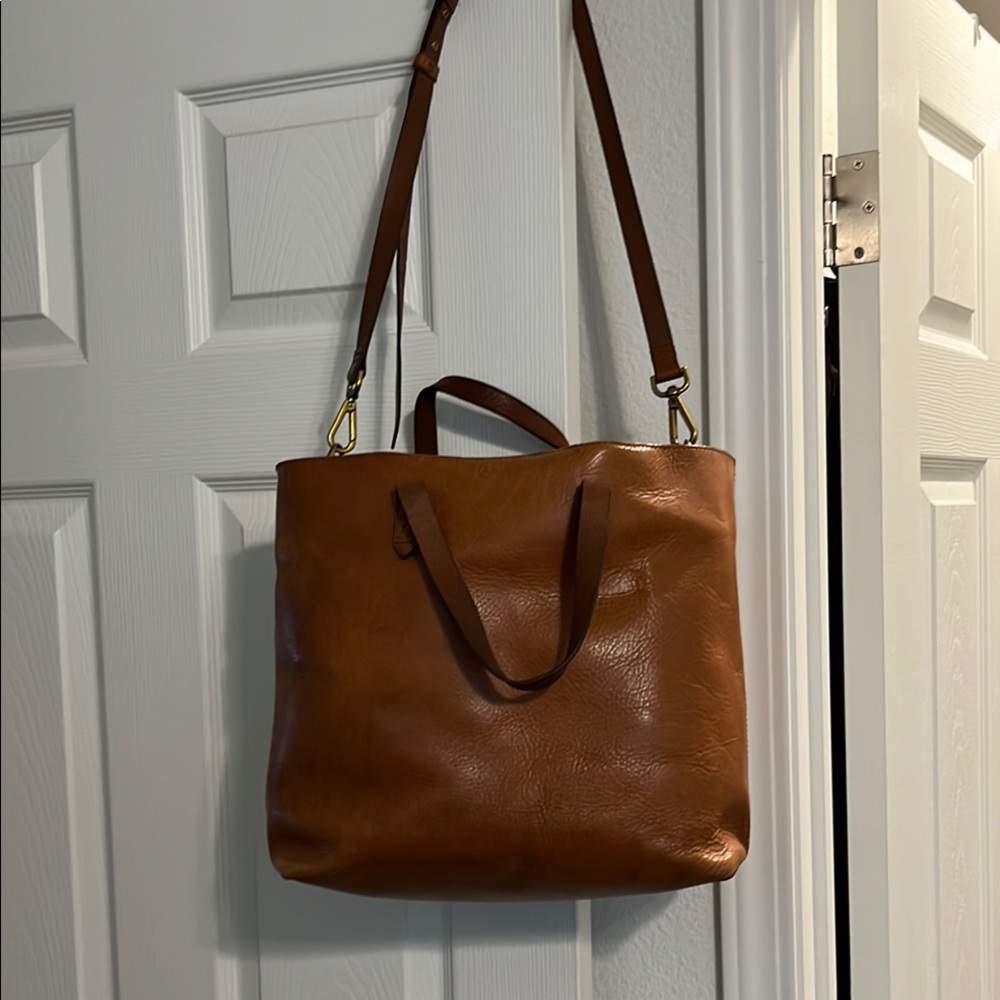 Elegant Brown Leather Tote Bag